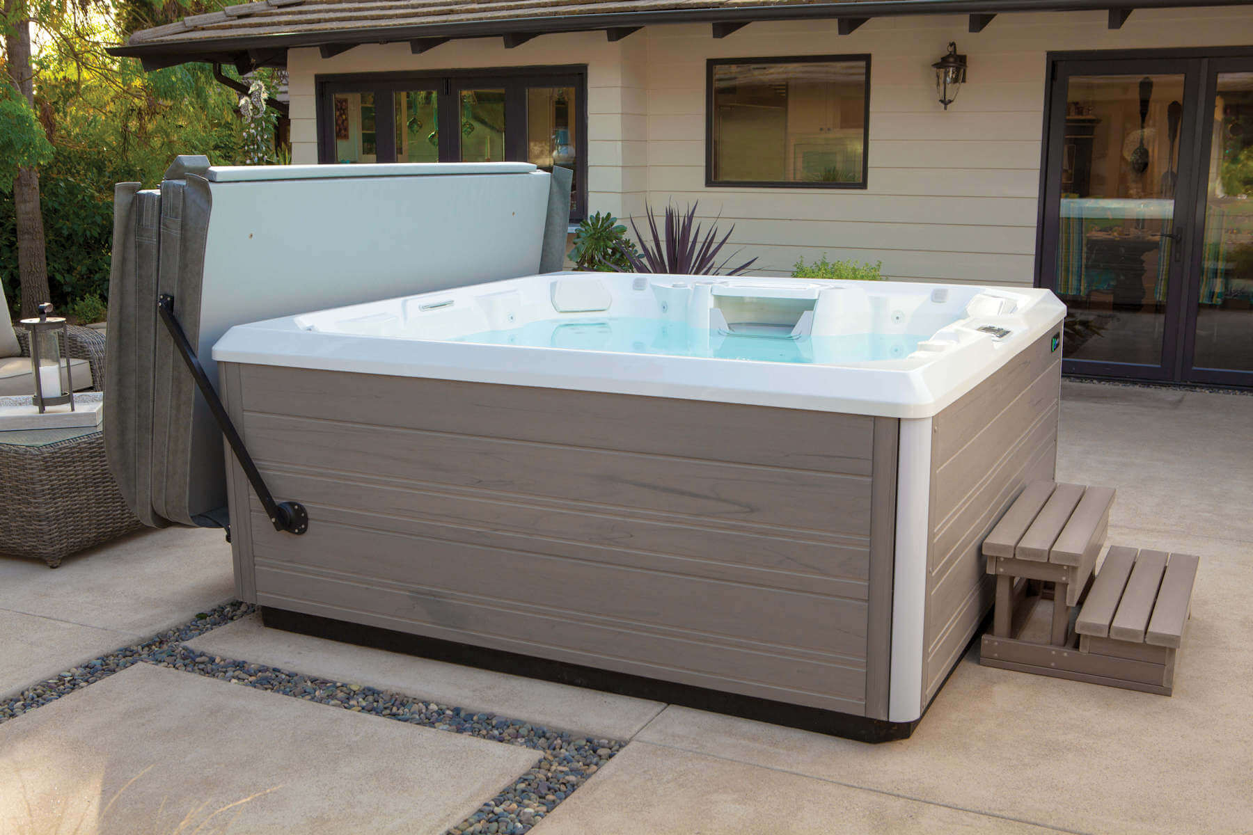 Can You Use a Hot Tub in the Summer Yes! Says Townley Pool and Spa